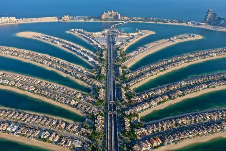 Discovering Paradise: The Magic of Palm Jumeirah, Dubai’s Iconic Island