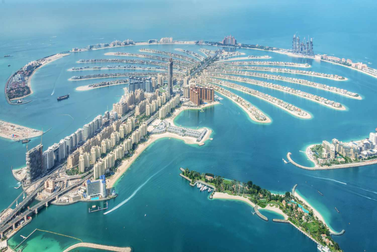 Palm Jumeirah Things to Do: Luxury, Adventure, and Iconic Experiences