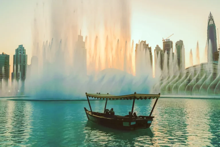 Dubai Fountain Show and Burj Khalifa Lake Boat Ride – Ultimate Guide